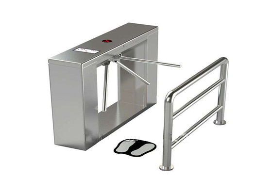 Portone automatico dei cancelli girevoli SS316 fornitore
